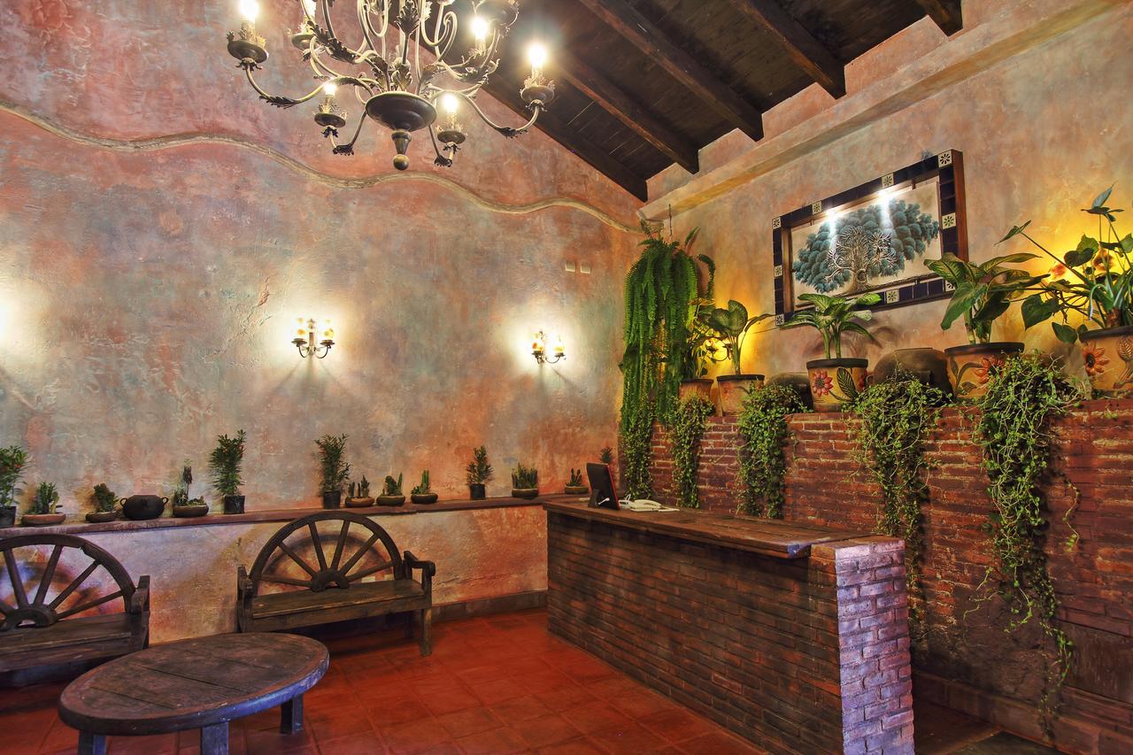 Hotel Eterna Primavera Antigua Екстер'єр фото