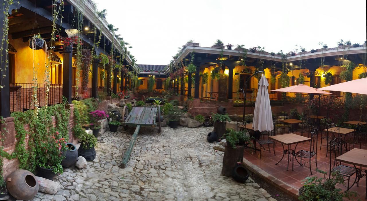 Hotel Eterna Primavera Antigua Екстер'єр фото