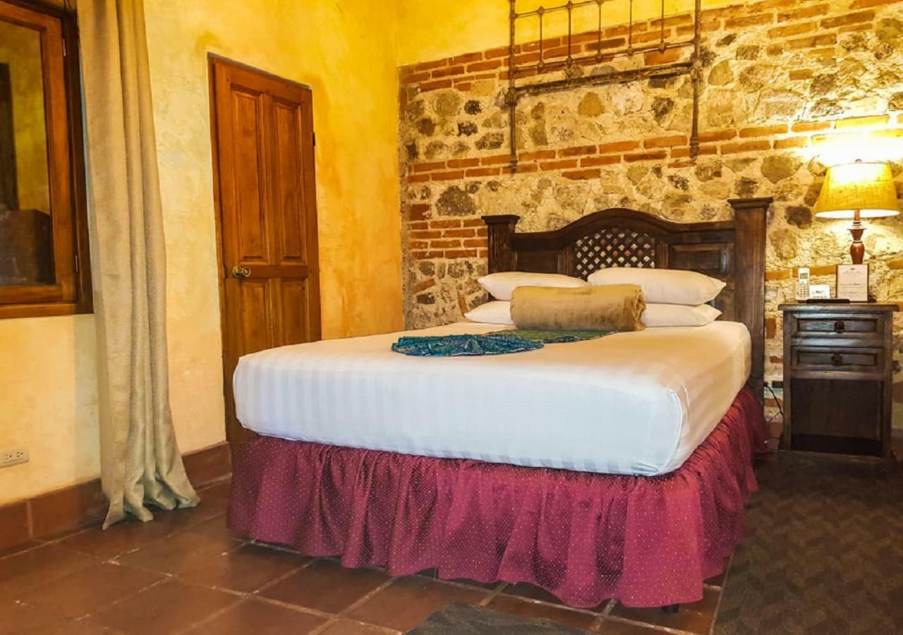 Hotel Eterna Primavera Antigua Екстер'єр фото